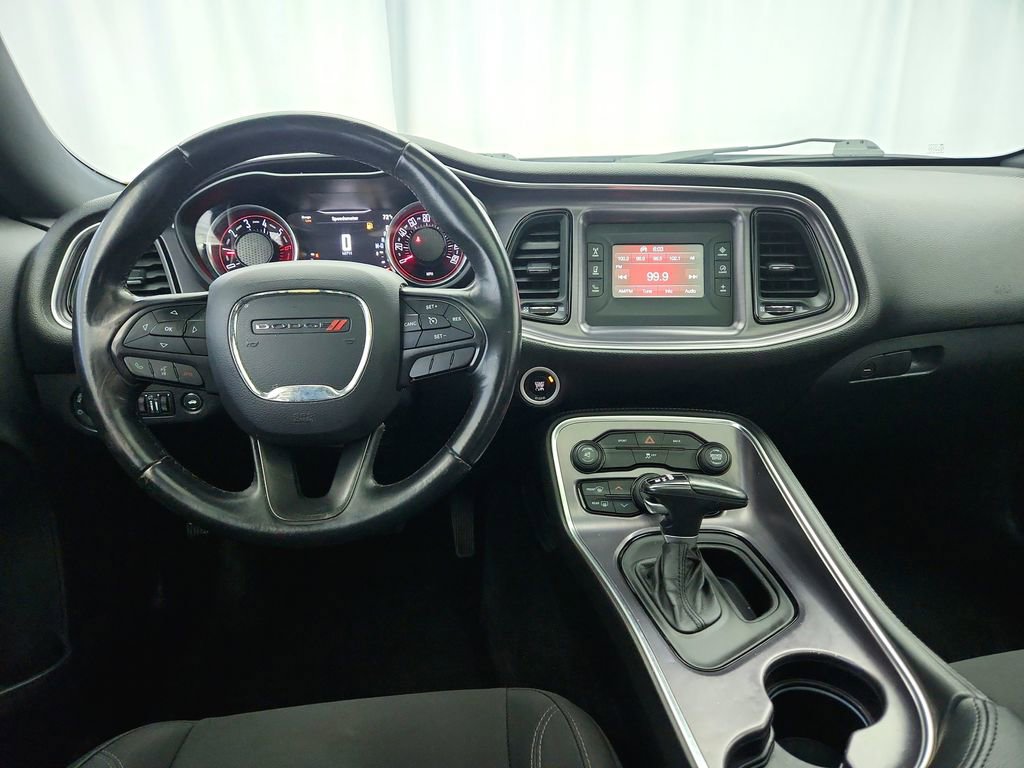 Used 2016 Dodge Challenger R/T image 16