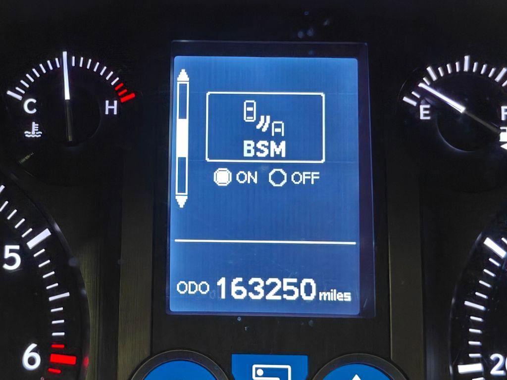 Used 2015 Lexus GX 460 Luxury image 52