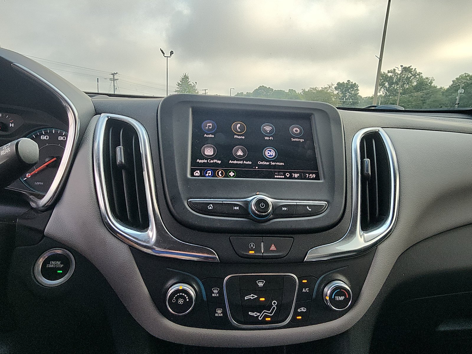 Used 2024 Chevrolet Equinox LS w/ Driver Confidence II Package FWD image 14