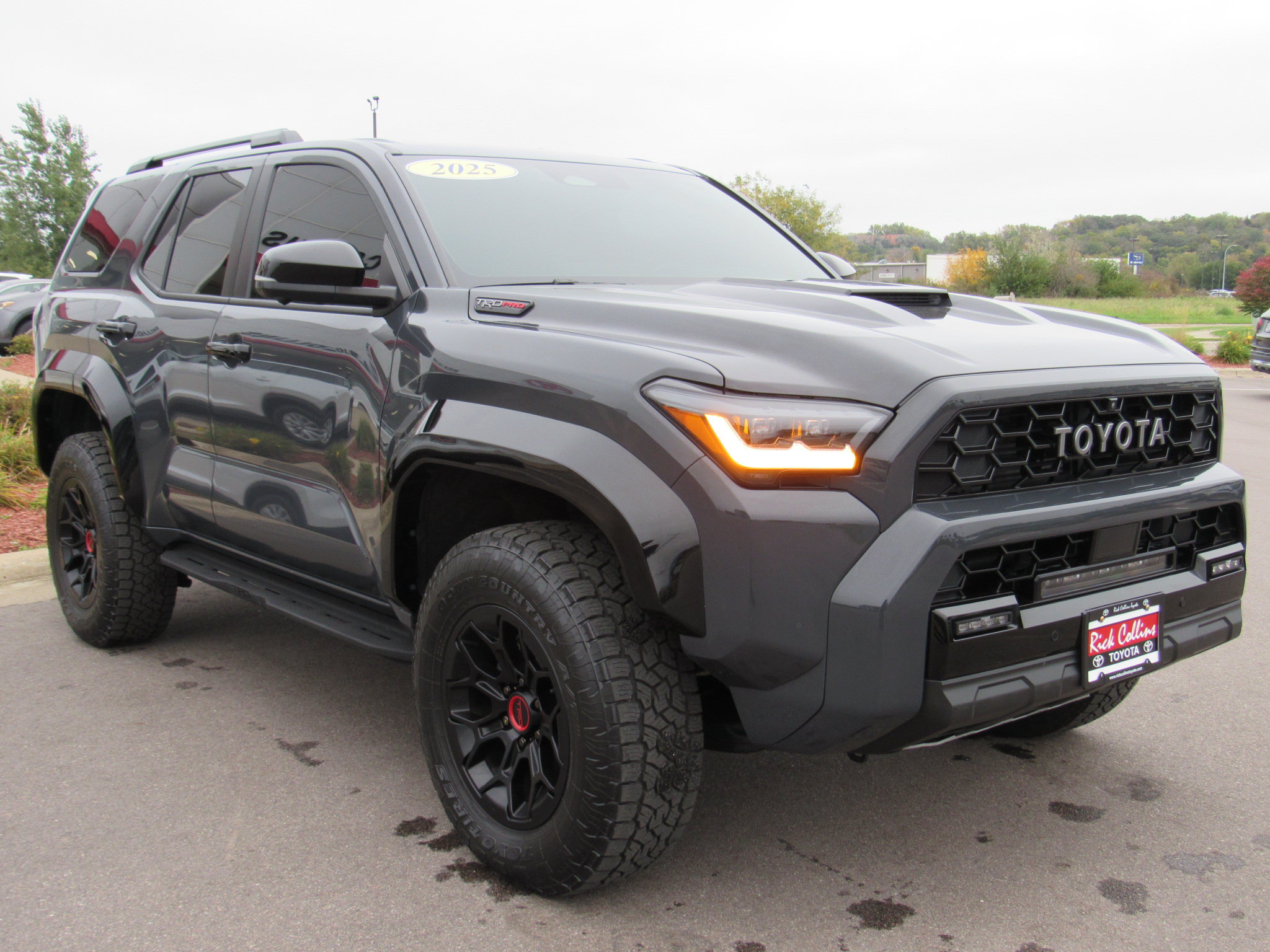 Used 2025 Toyota 4Runner TRD Pro AWD/4WD image 4