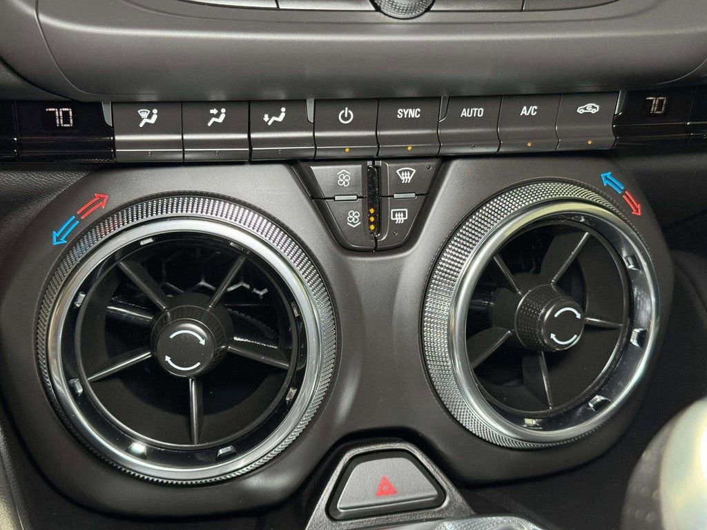 Used 2020 Chevrolet Camaro SS image 8