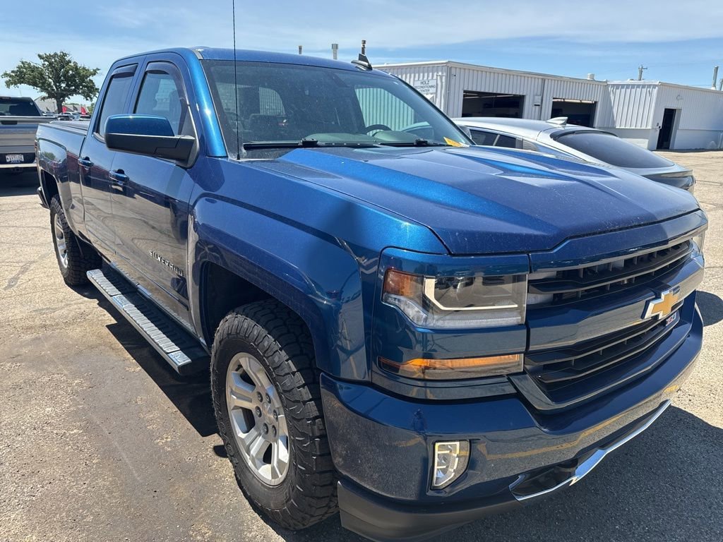 Used 2016 Chevrolet Silverado 1500 LT w/ All Star Edition AWD/4WD image 3