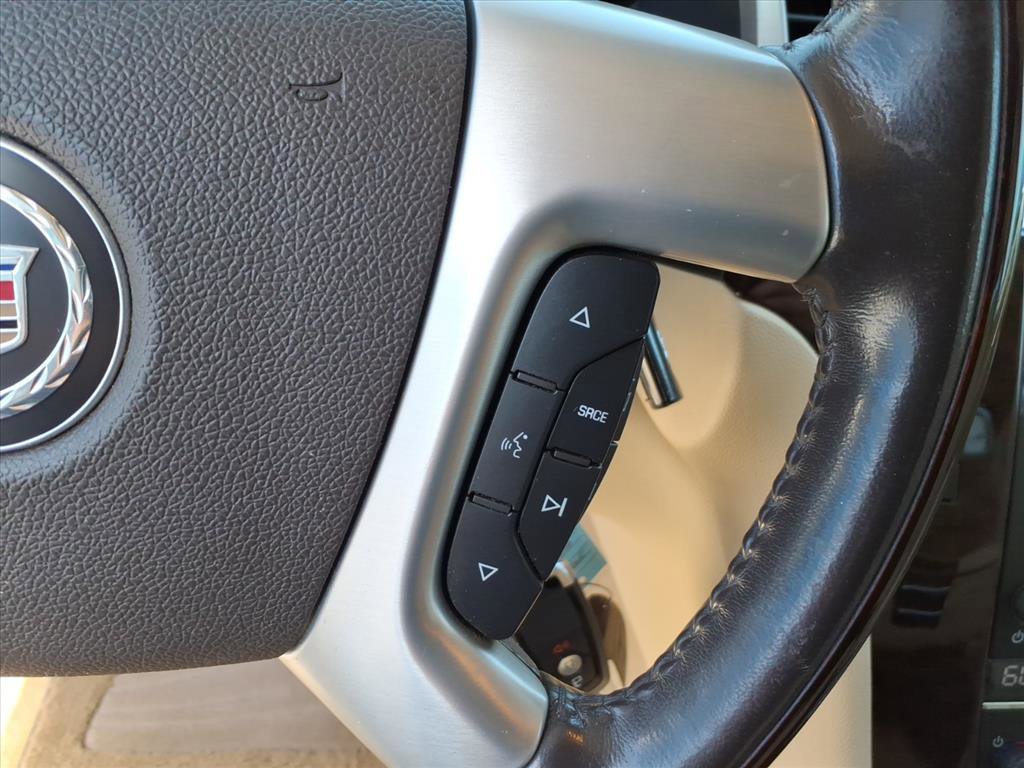 Used 2008 Cadillac Escalade EXT image 21