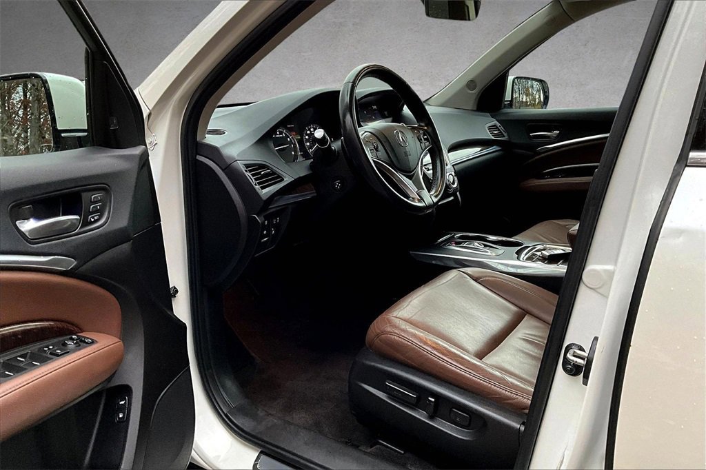 Used 2017 Acura MDX SH-AWD w/ Technology Package image 17