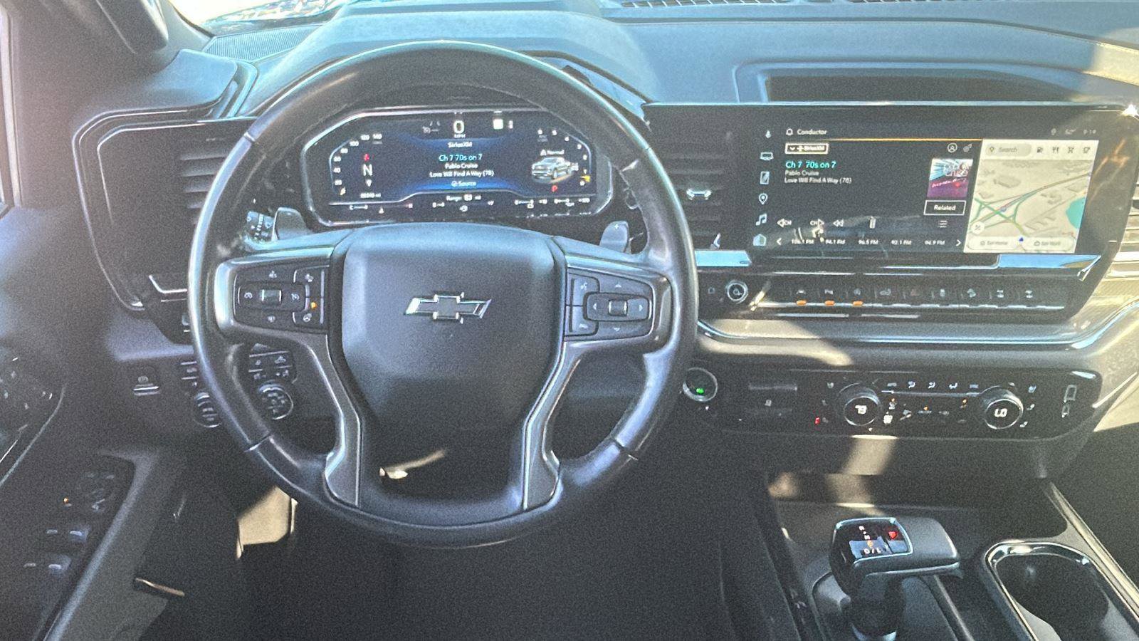 Used 2022 Chevrolet Silverado 1500 ZR2 w/ Technology Package image 12