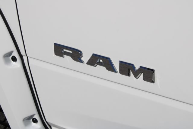 Used 2023 RAM 2500 Big Horn w/ Level 1 Equipment Group image 17