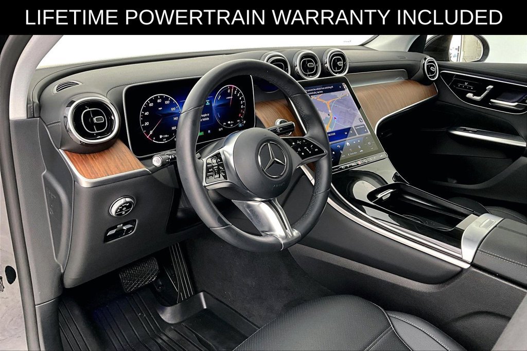 Used 2025 Mercedes-Benz GLC 350e 4MATIC image 16