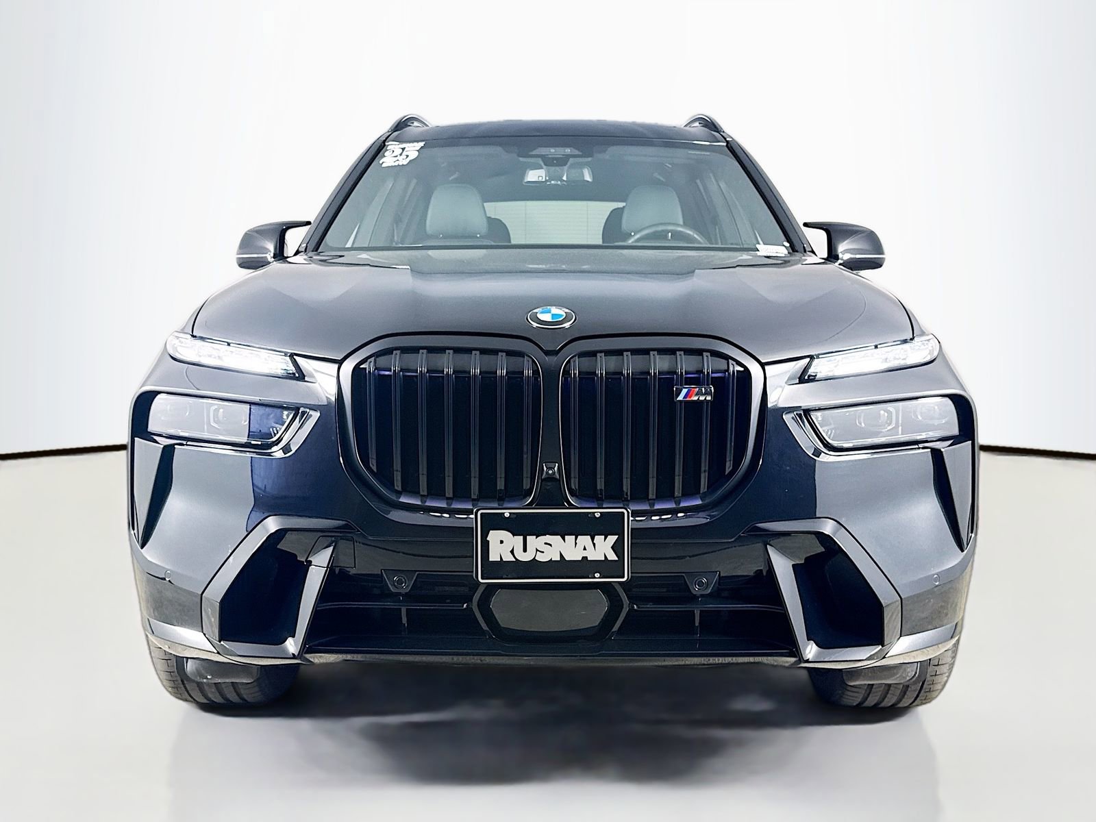 Used 2025 BMW X7 M60i image 2