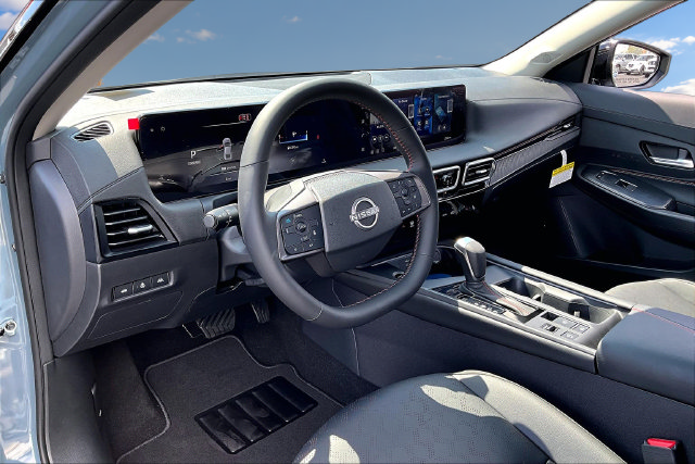 New 2027 Nissan Sentra SR w/ SR Premium Package FWD image 7
