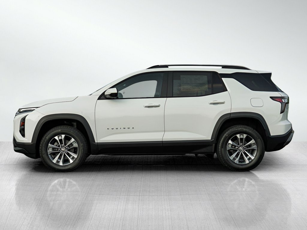 New 2027 Chevrolet Equinox LT w/ Convenience Package II AWD/4WD image 4