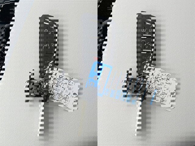 New 2025 Cadillac Lyriq Sport image 35