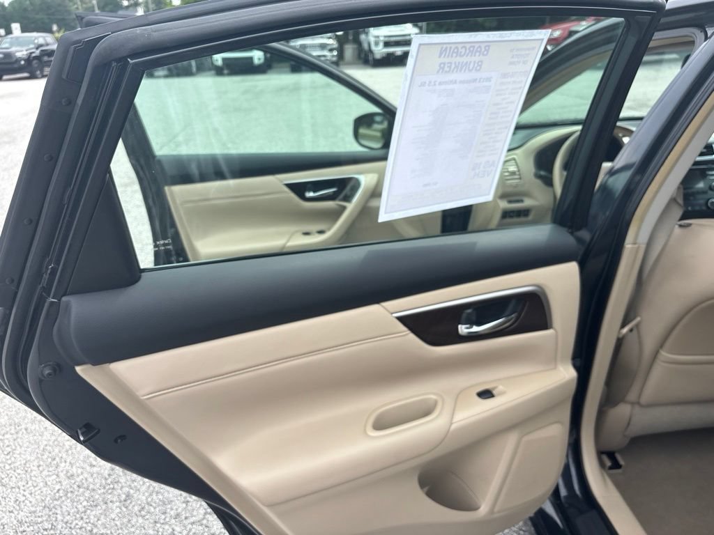 Used 2013 Nissan Altima 2.5 SL w/ 2.5 Moonroof Pkg FWD image 36