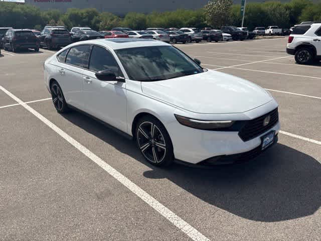 Used 2026 Honda Accord SE image 7