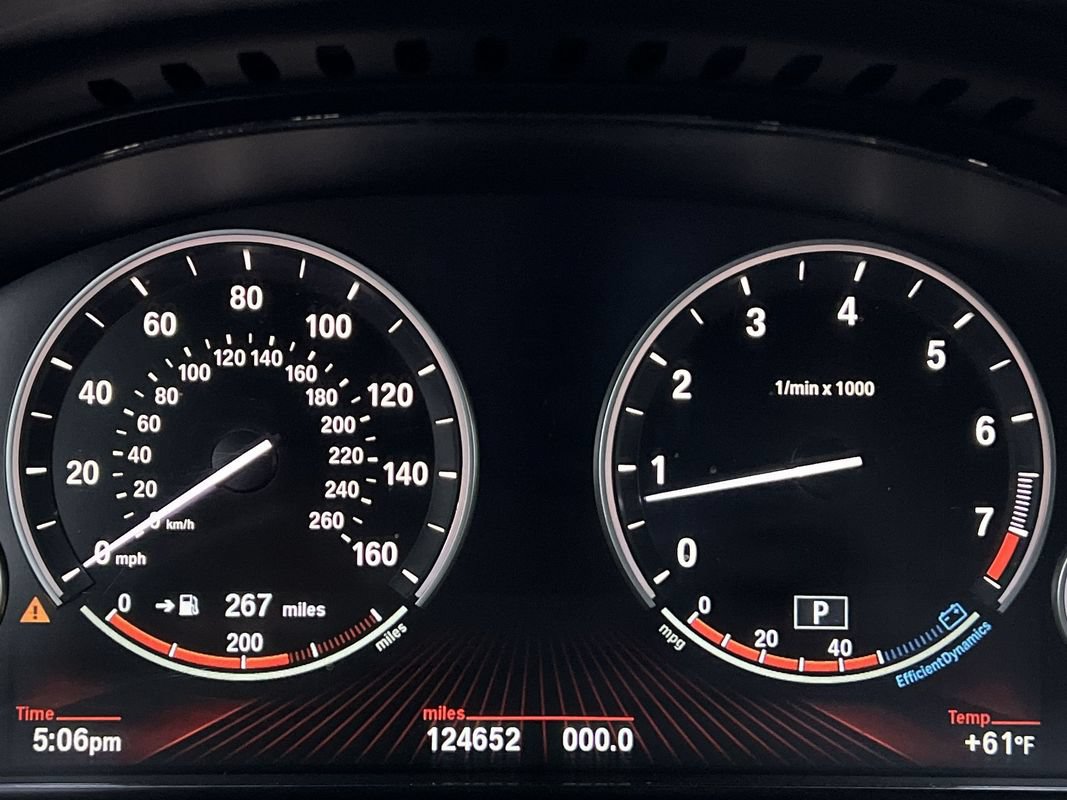 Used 2012 BMW 750i RWD image 18