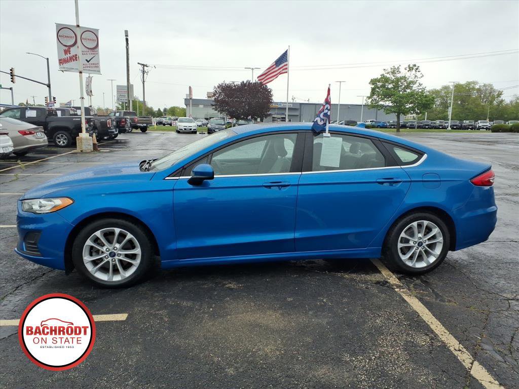 Used 2019 Ford Fusion SE FWD image 4