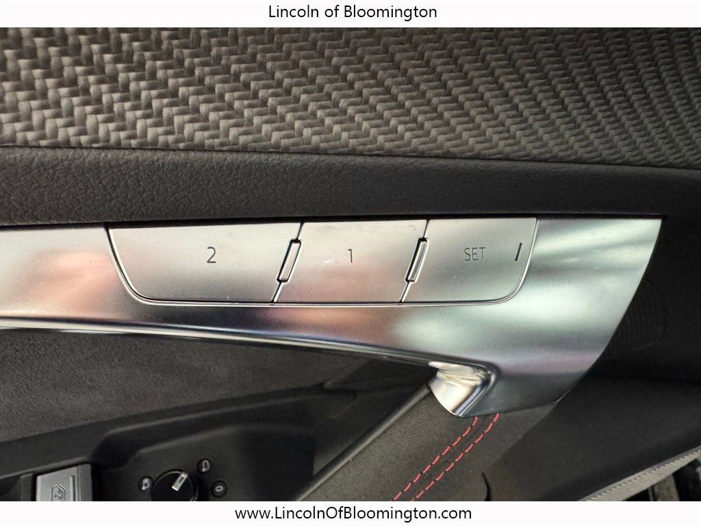 Used 2024 Audi RS 7 Performance w/ Black Optic Package image 36