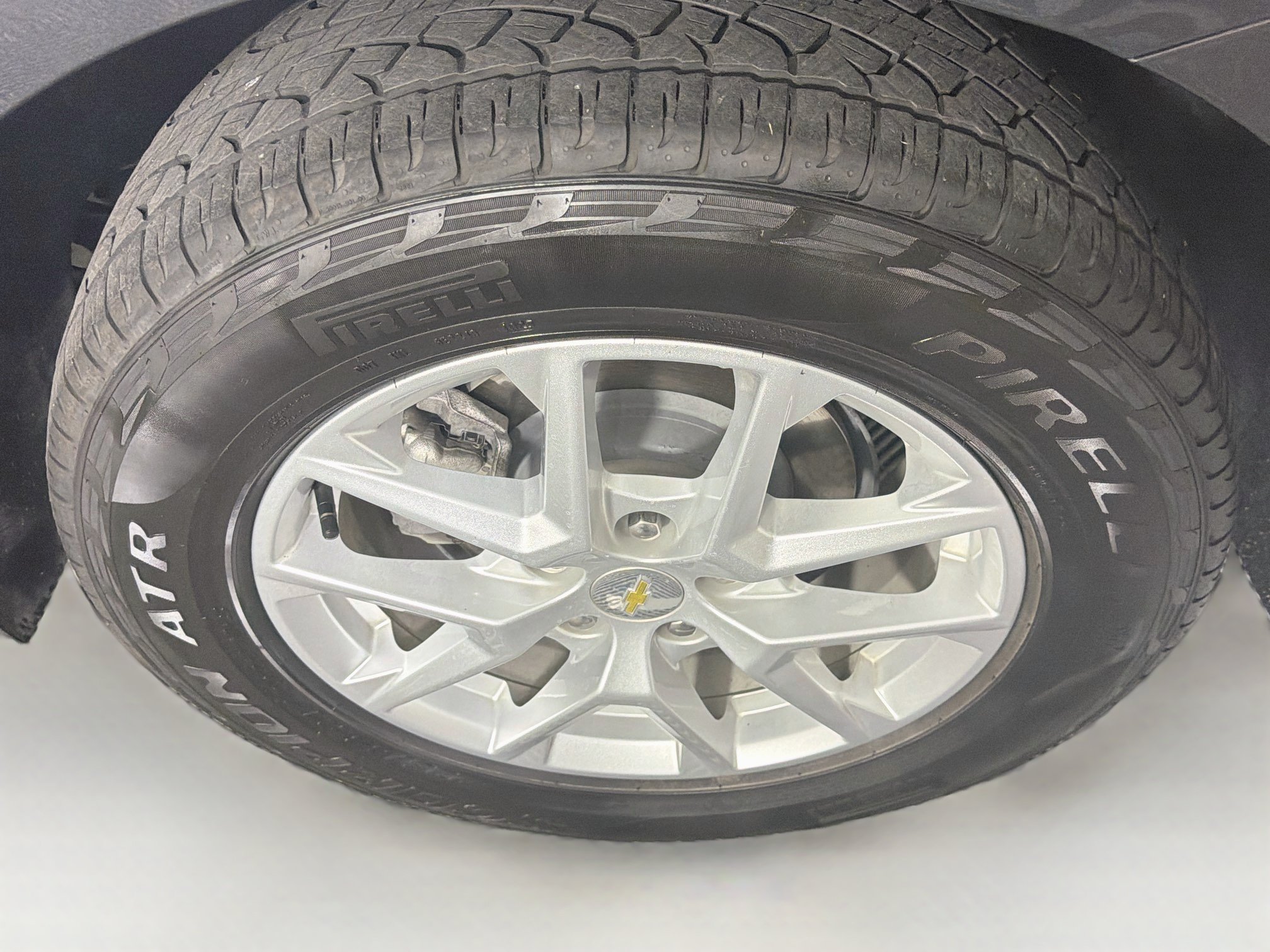 Used 2022 Chevrolet Equinox LT FWD image 11