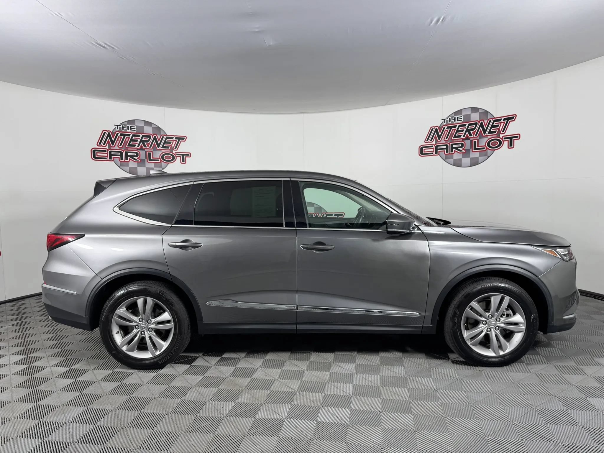 Used 2024 Acura MDX SH-AWD image 8