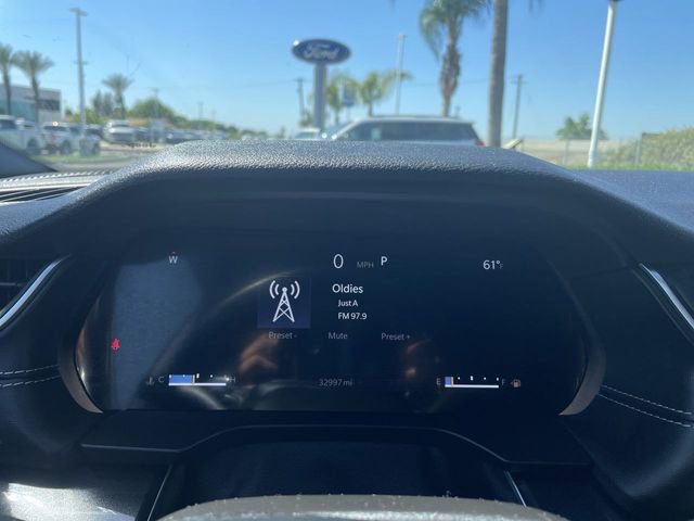 Used 2021 Jeep Grand Cherokee L Laredo image 11