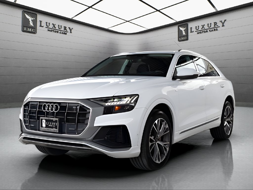 Used 2023 Audi Q8 Premium Plus AWD/4WD image 4