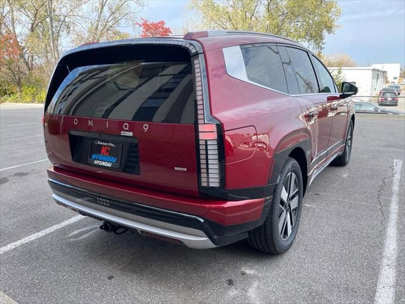 New 2026 Hyundai Ioniq 9 SEL image 5