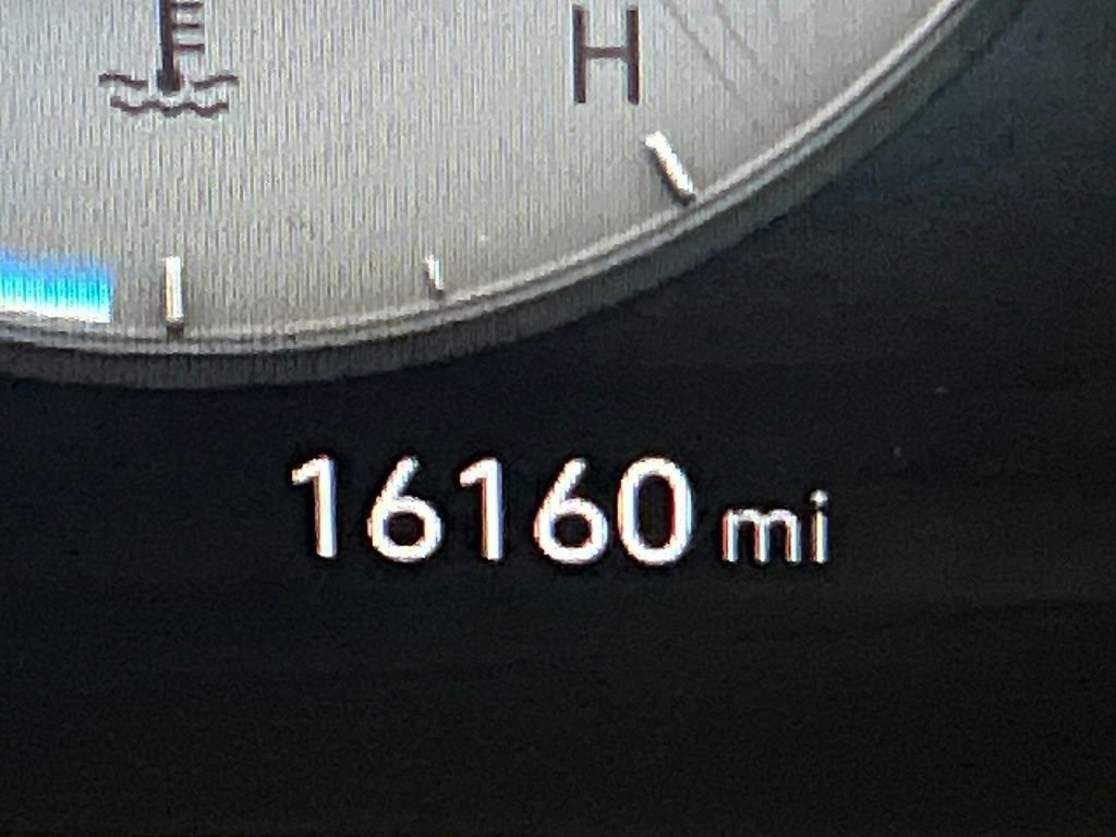 Used 2024 Hyundai Santa Cruz SEL w/ Activity Package image 18