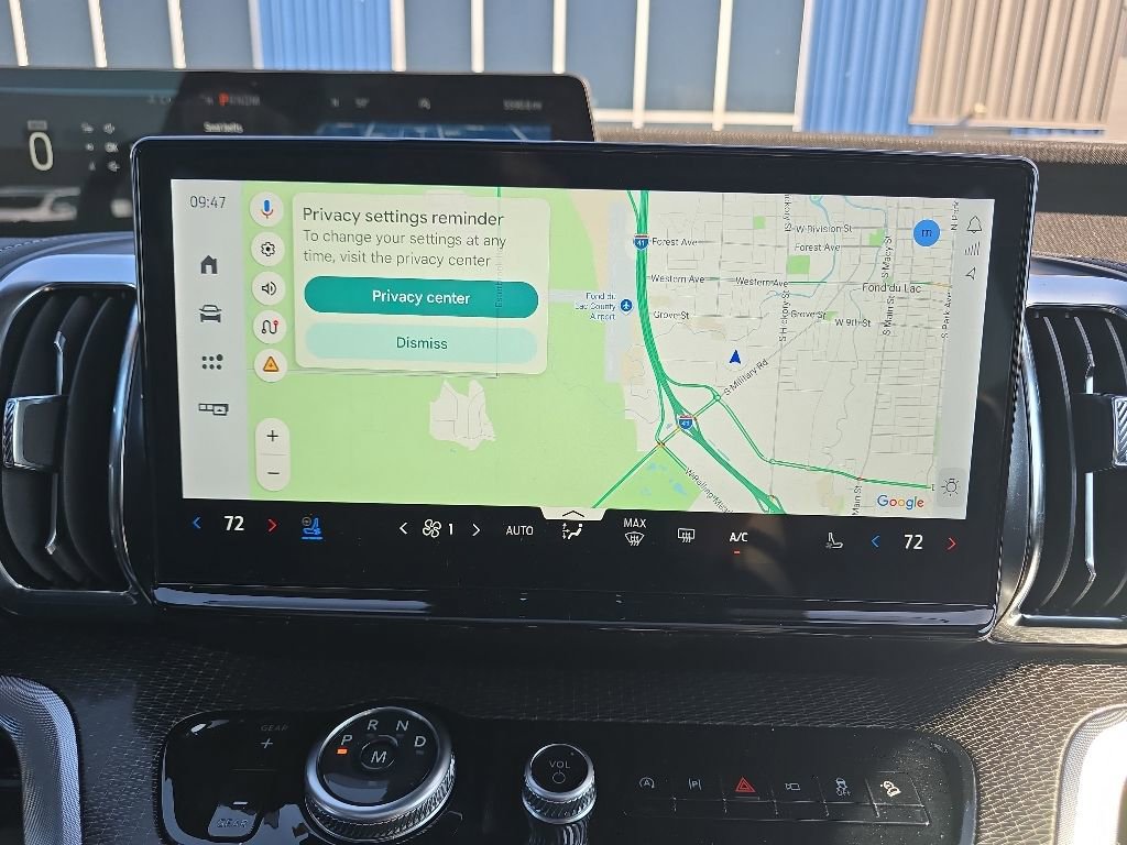 Used 2025 Ford Expedition Platinum w/ Stealth Performance Package AWD/4WD image 31