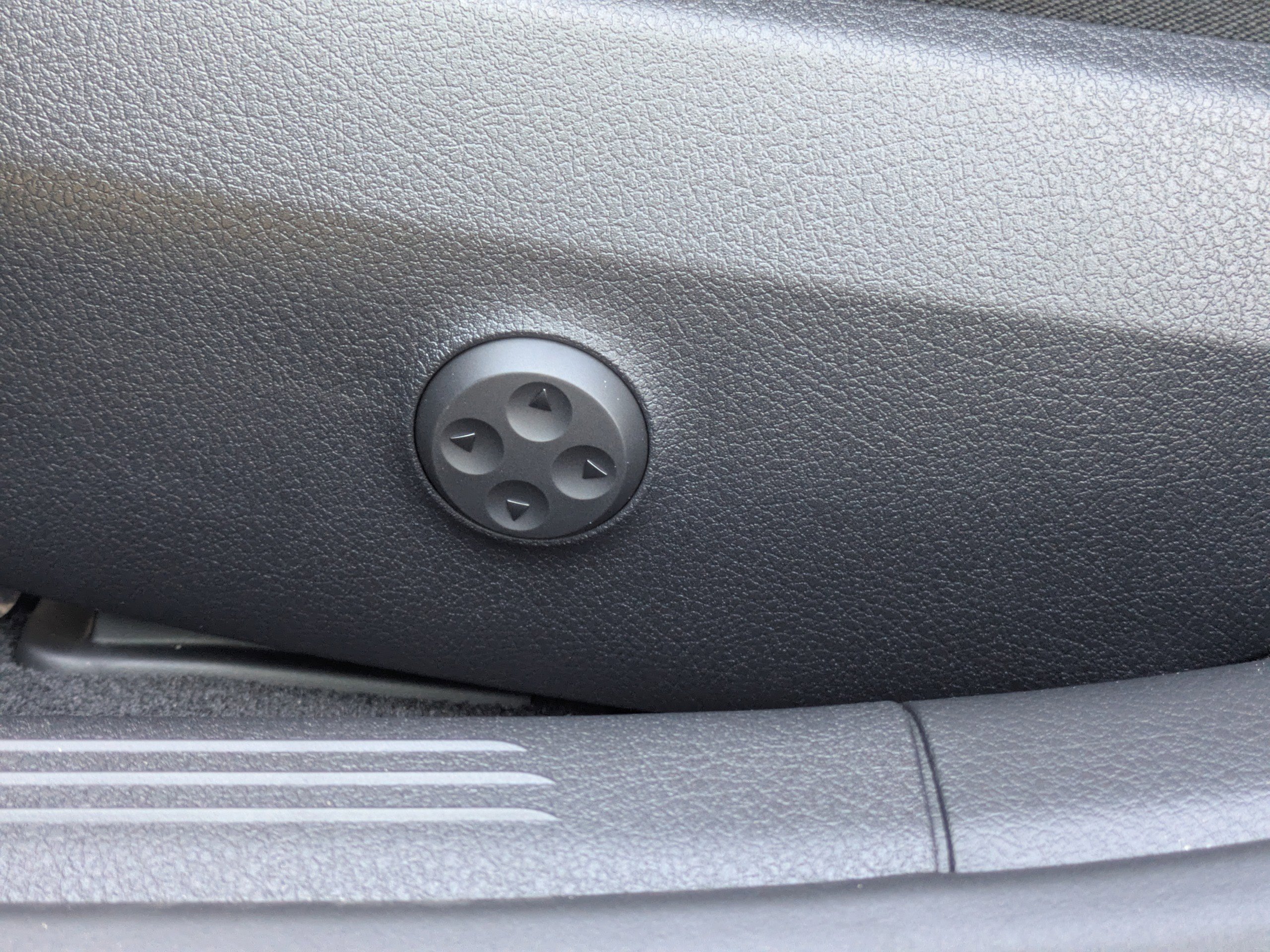 New 2026 Mercedes-Benz C 300 Sedan image 25