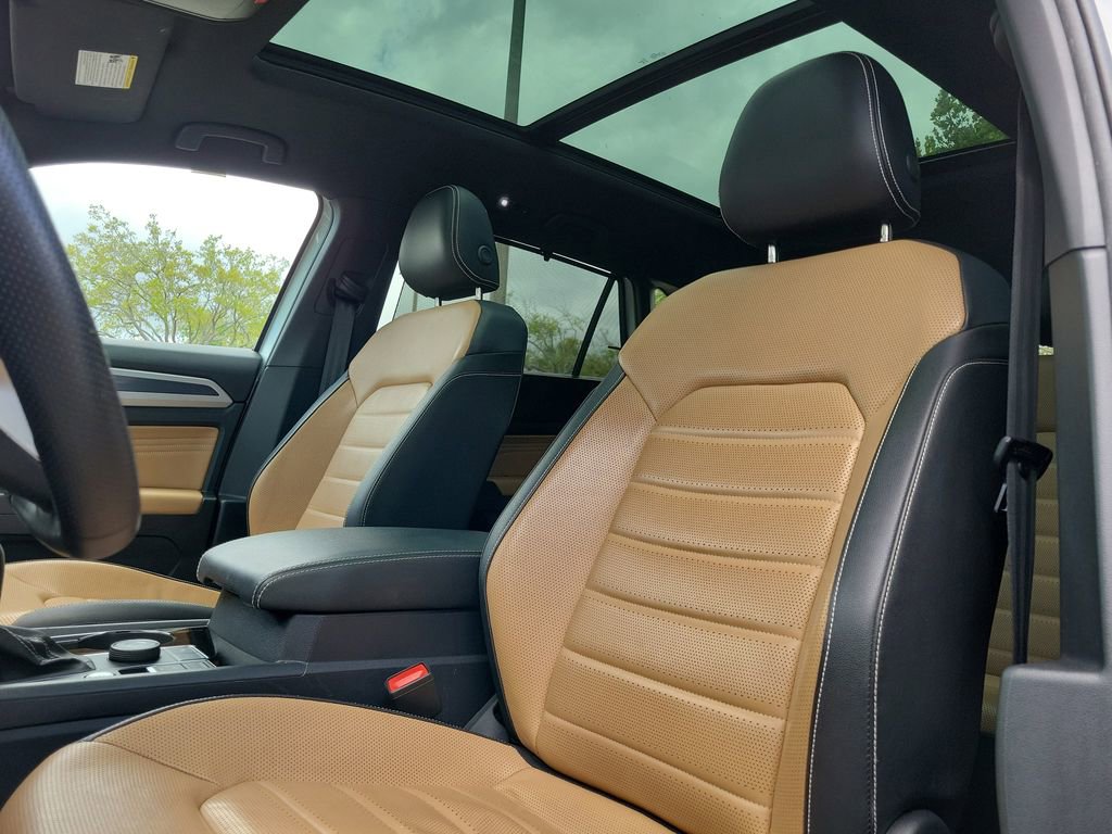 Used 2023 Volkswagen Atlas Cross Sport SEL Premium R-Line image 22