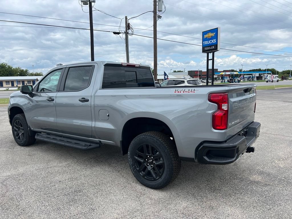 New 2026 Chevrolet Silverado 1500 LT Trail Boss w/ LT Trail Boss Premium Package AWD/4WD image 2