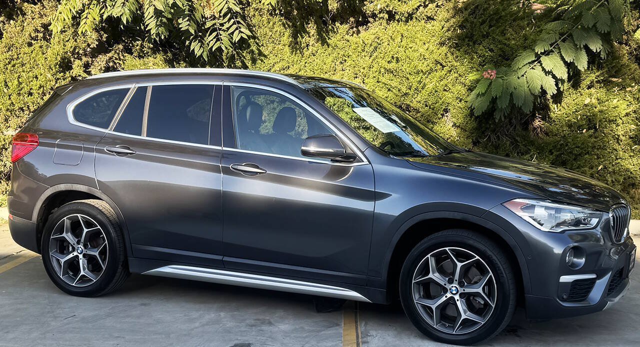 Used 2018 BMW X1 xDrive28i AWD/4WD image 3