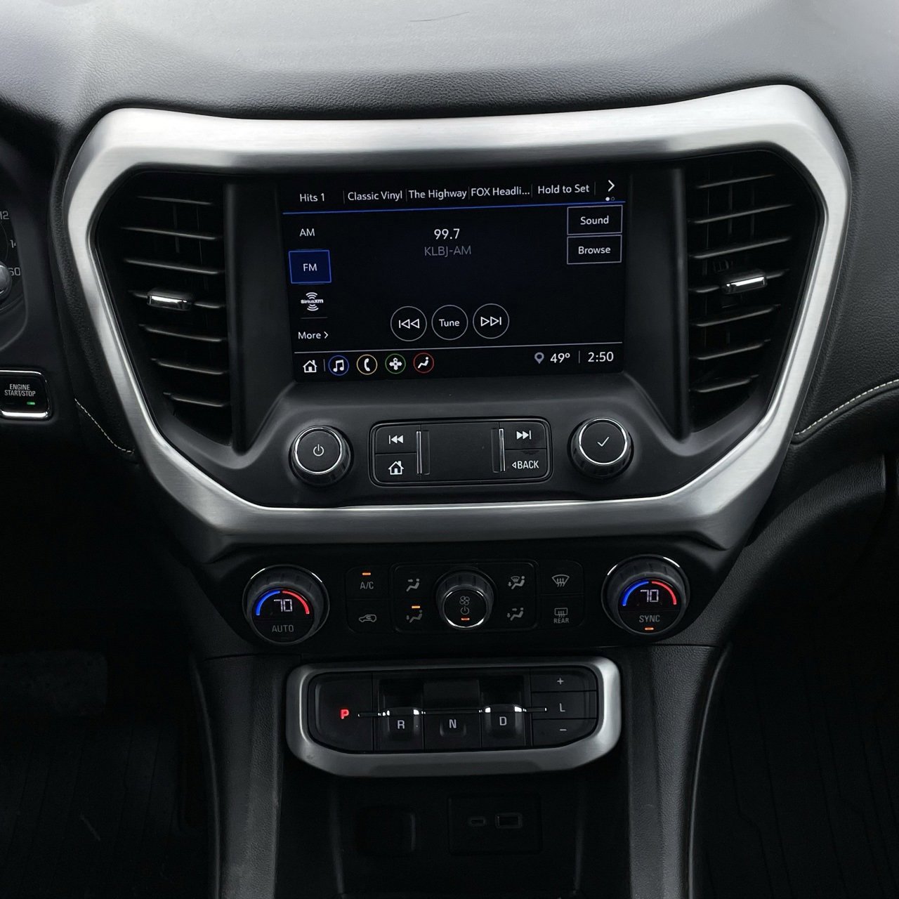 Used 2023 GMC Acadia SLE w/ Driver Convenience Package image 18