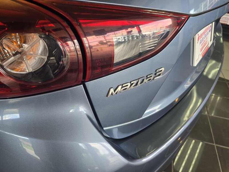 Used 2014 MAZDA MAZDA3 i Touring FWD image 30