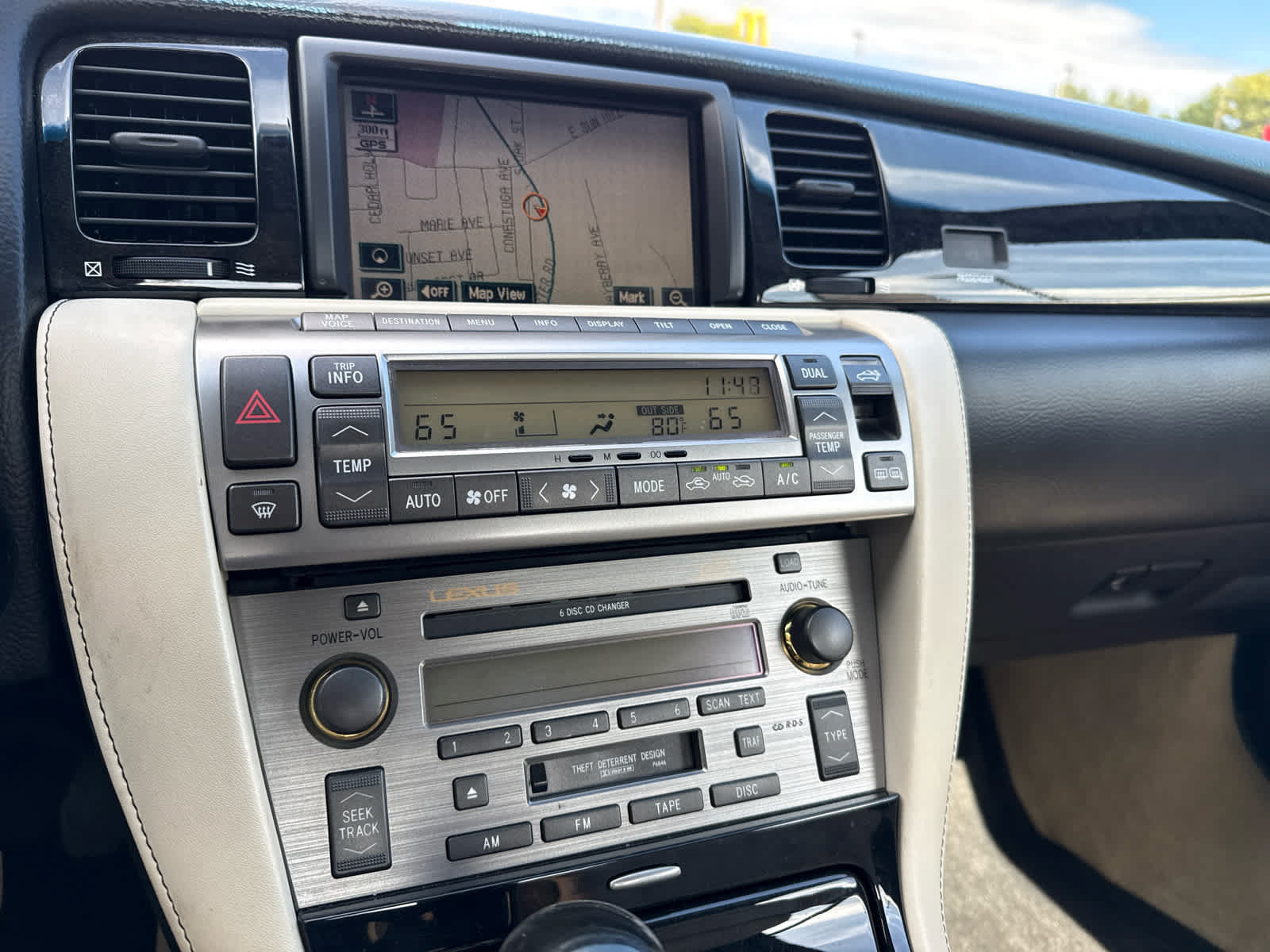Used 2009 Lexus SC 430 Convertible RWD image 27