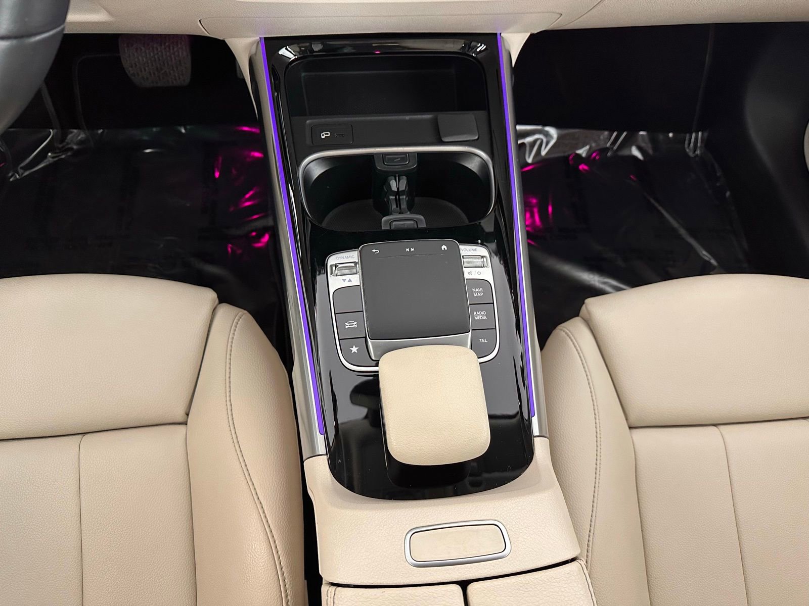 Used 2020 Mercedes-Benz GLB 250 GLB 250 image 14