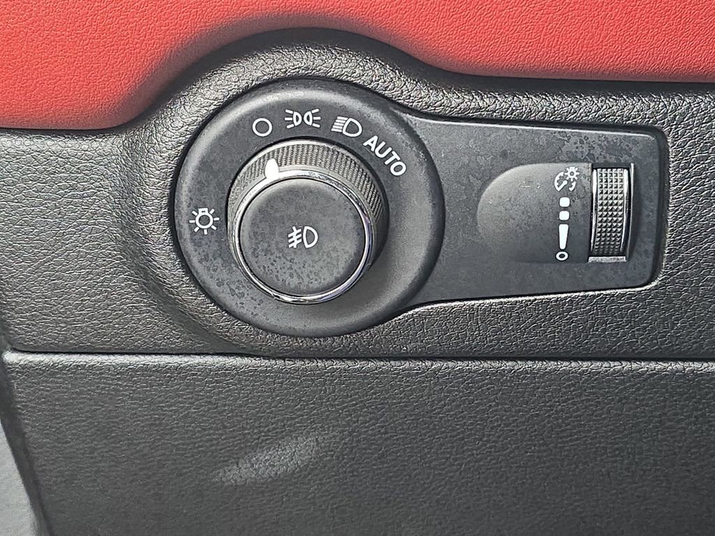 Used 2022 Dodge Durango SRT w/ Premium Interior Group image 30