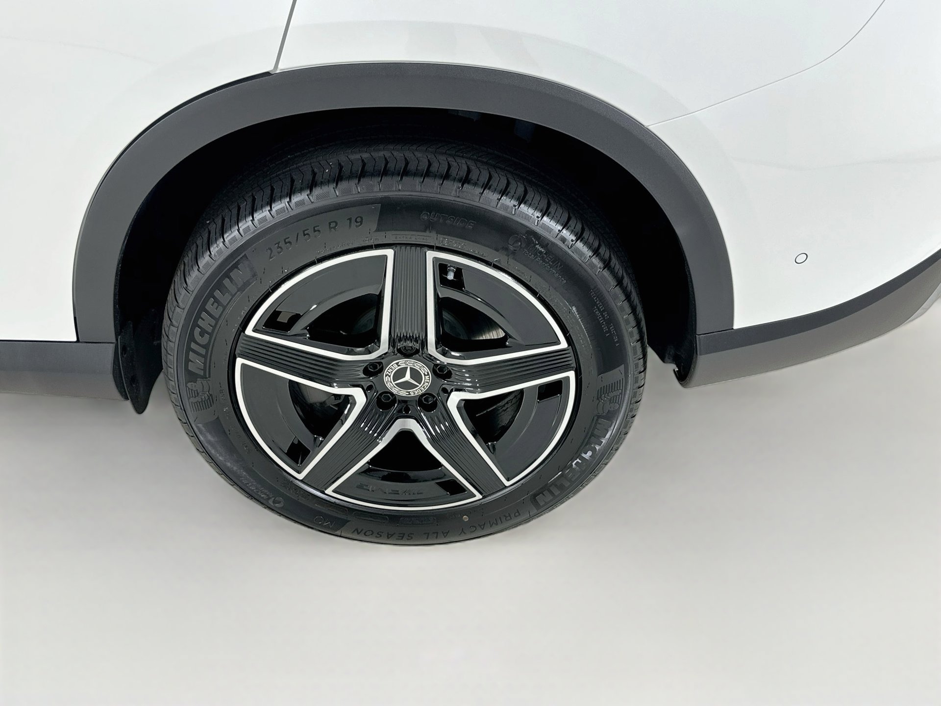 New 2027 Mercedes-Benz GLC 300 4MATIC image 34