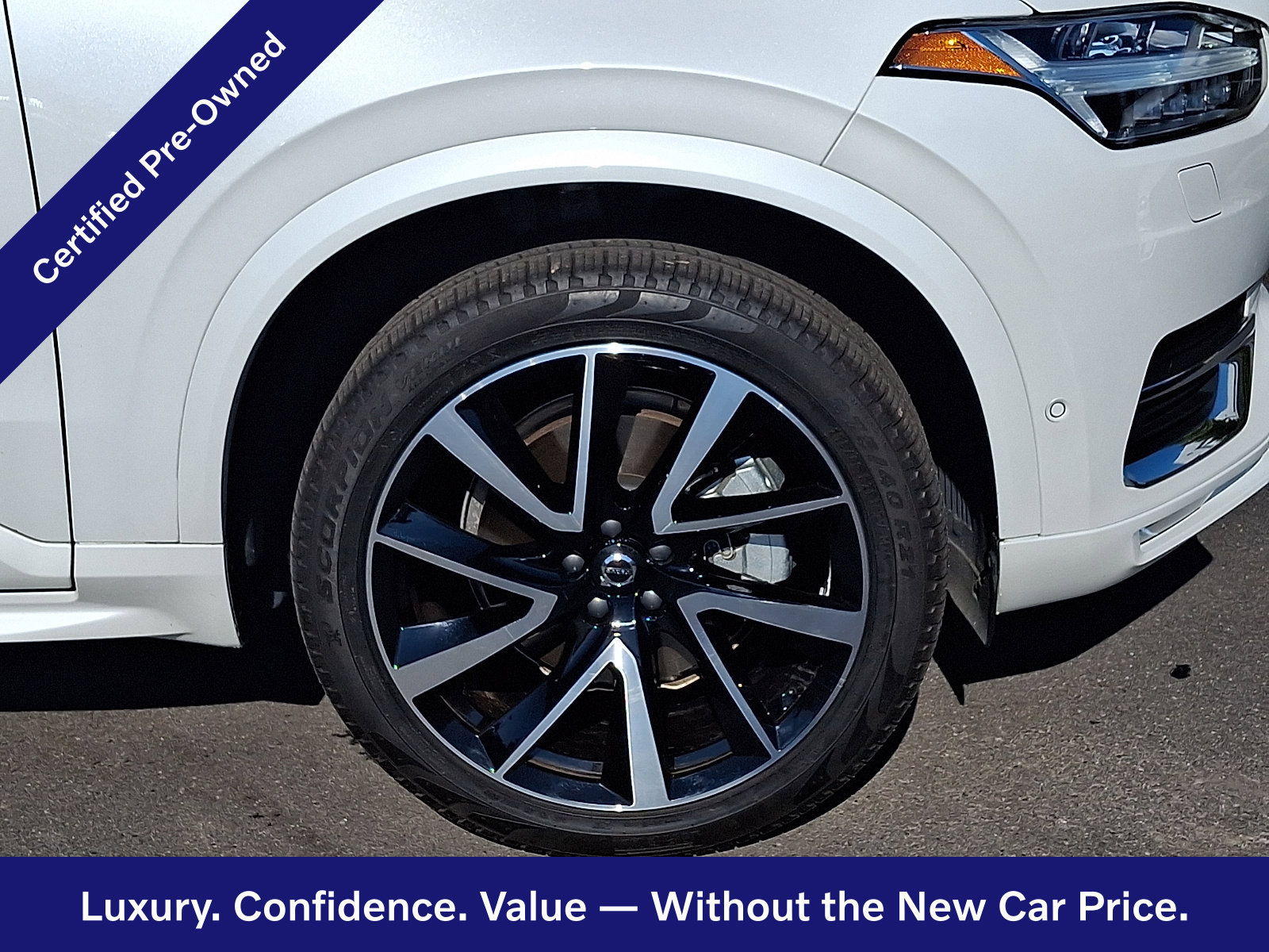 Certified 2024 Volvo XC90 B6 Plus w/ Protection Package Premier AWD/4WD image 9