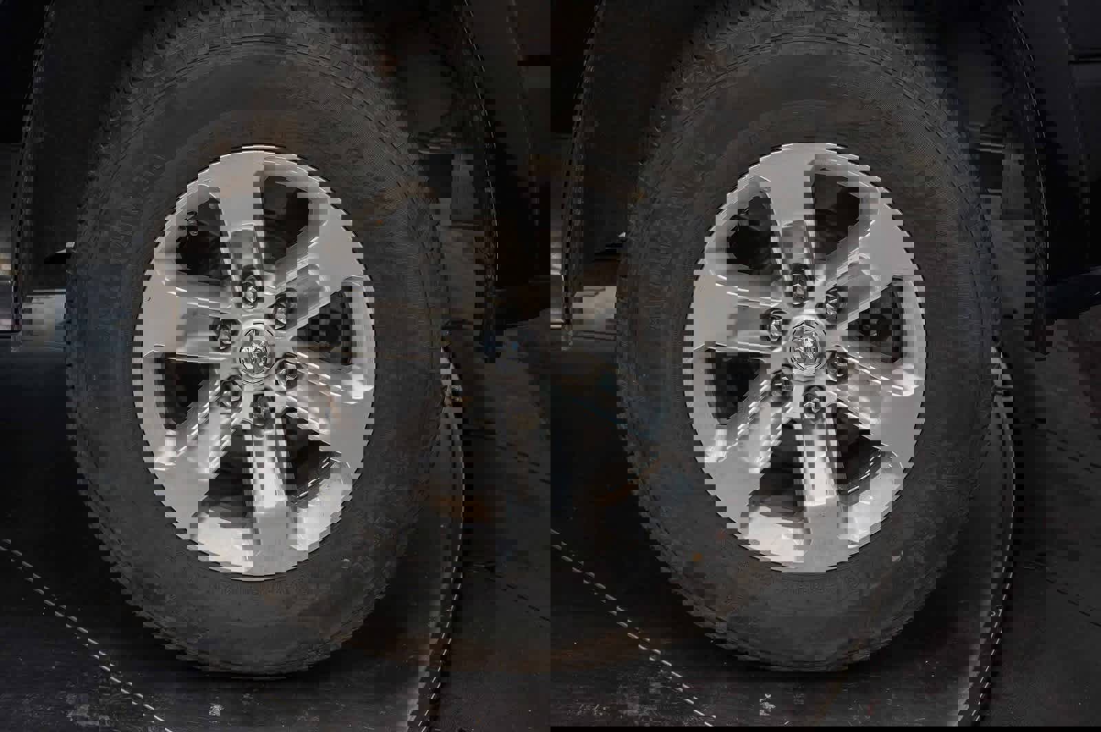 Used 2022 RAM 1500 Laramie image 7