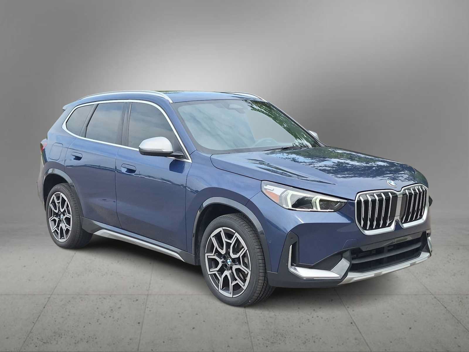 Used 2024 BMW X1 xDrive28i w/ Technology Package AWD/4WD video 2