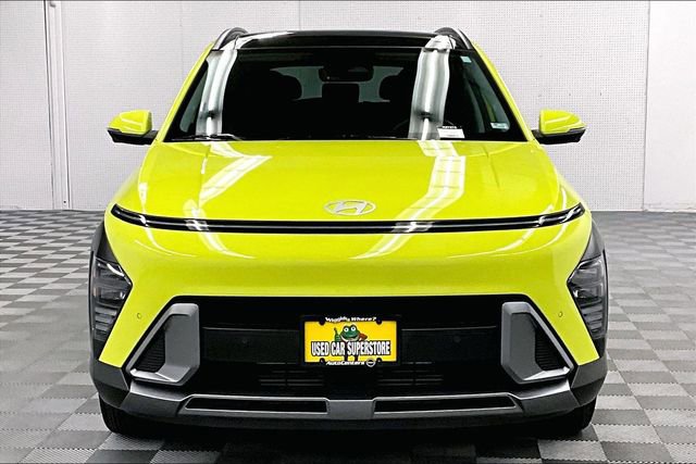 Used 2025 Hyundai Kona Limited FWD image 4