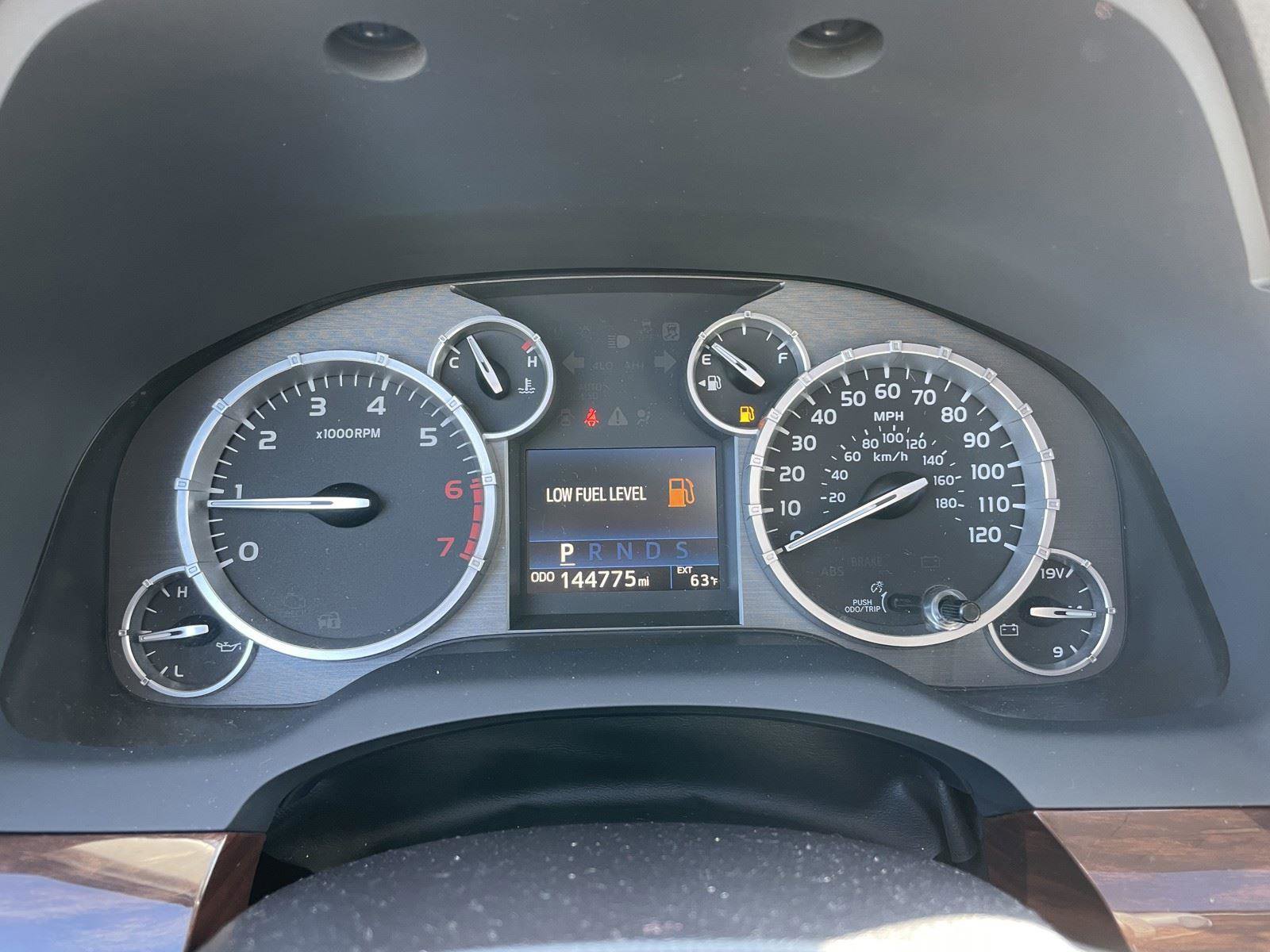 Used 2015 Toyota Tundra Limited image 17