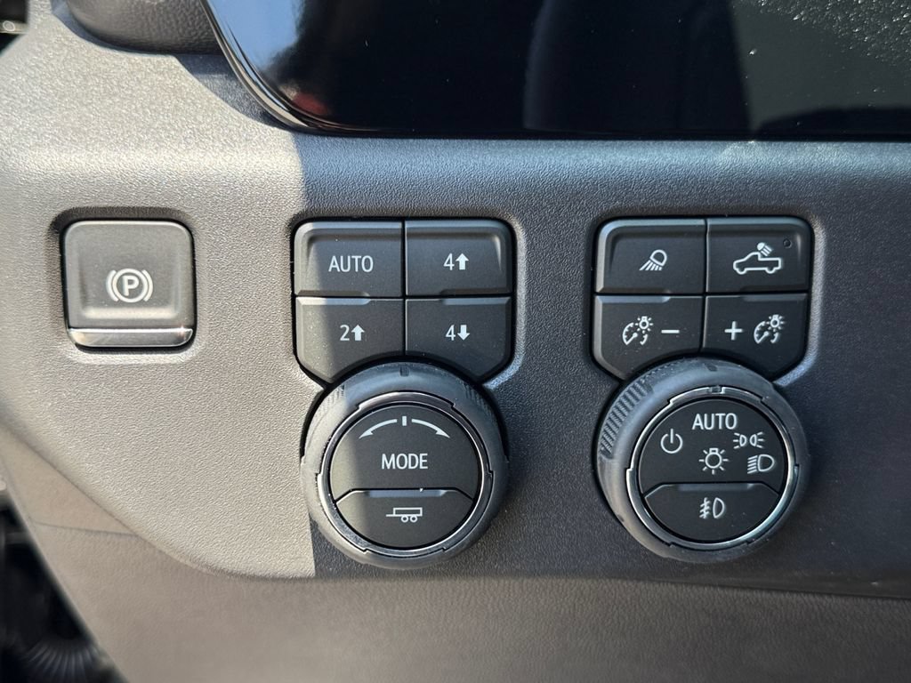 New 2026 Chevrolet Silverado 1500 LT Trail Boss w/ LT Trail Boss Premium Package AWD/4WD image 23