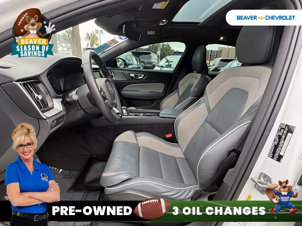 Used 2022 Volvo S60 B5 R-Design w/ Advanced Package FWD image 13