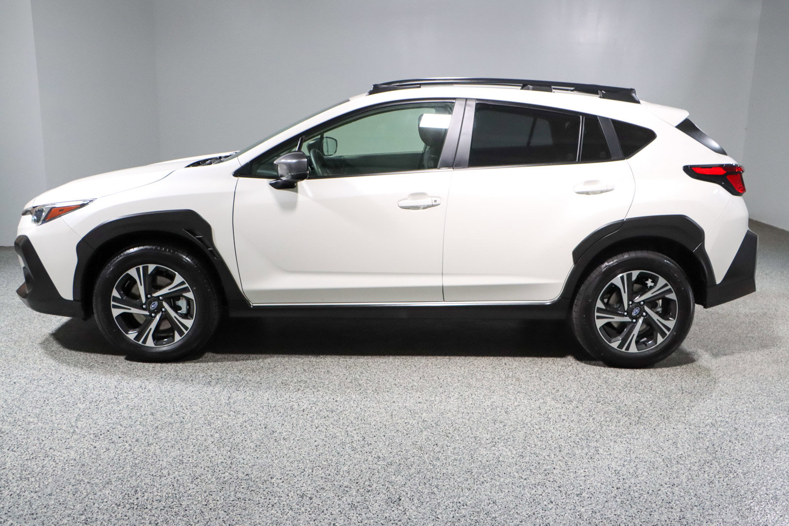 Used 2024 Subaru Crosstrek 2.0i Premium AWD/4WD image 10