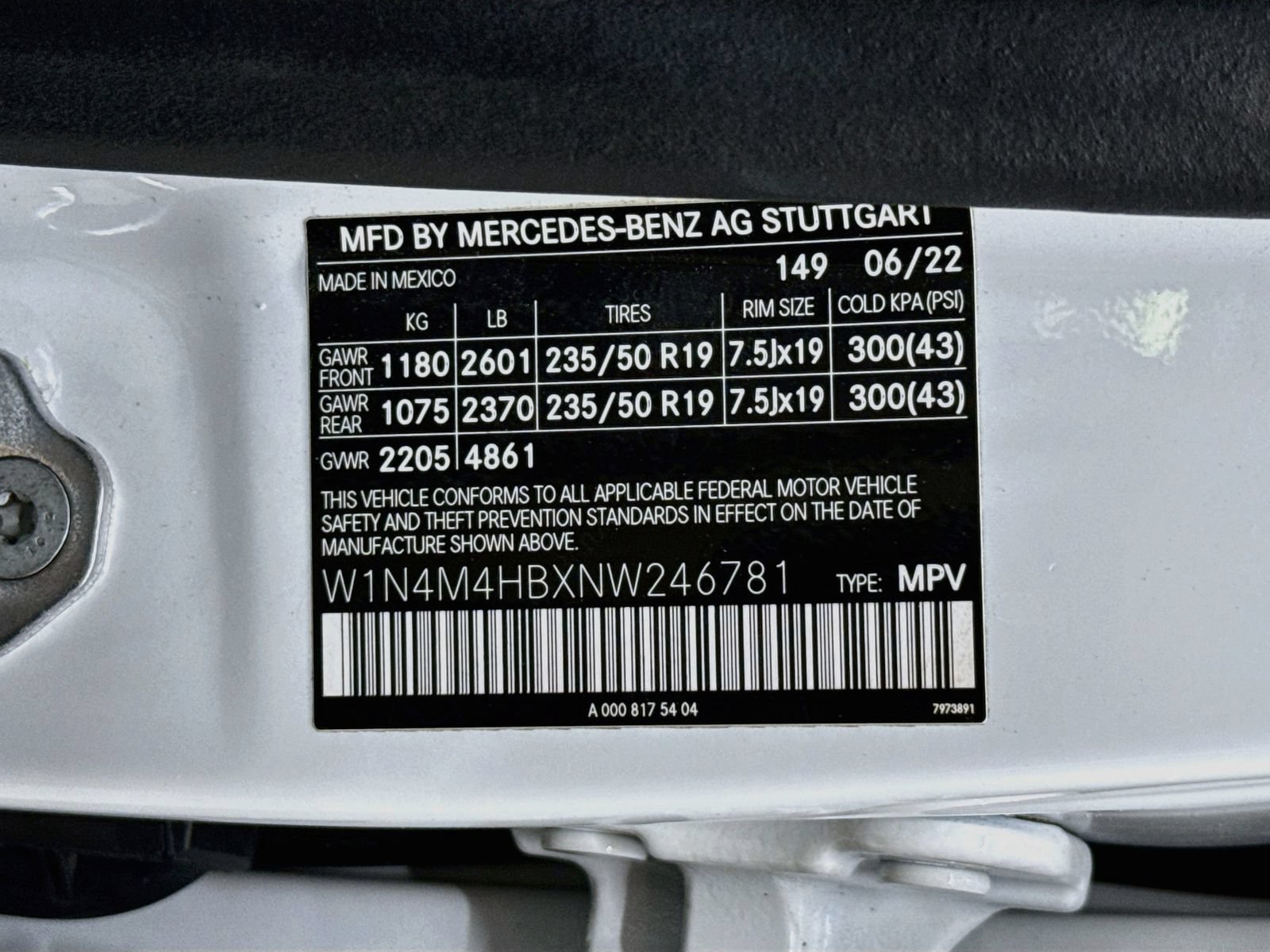 Used 2022 Mercedes-Benz GLB 250 4MATIC image 33