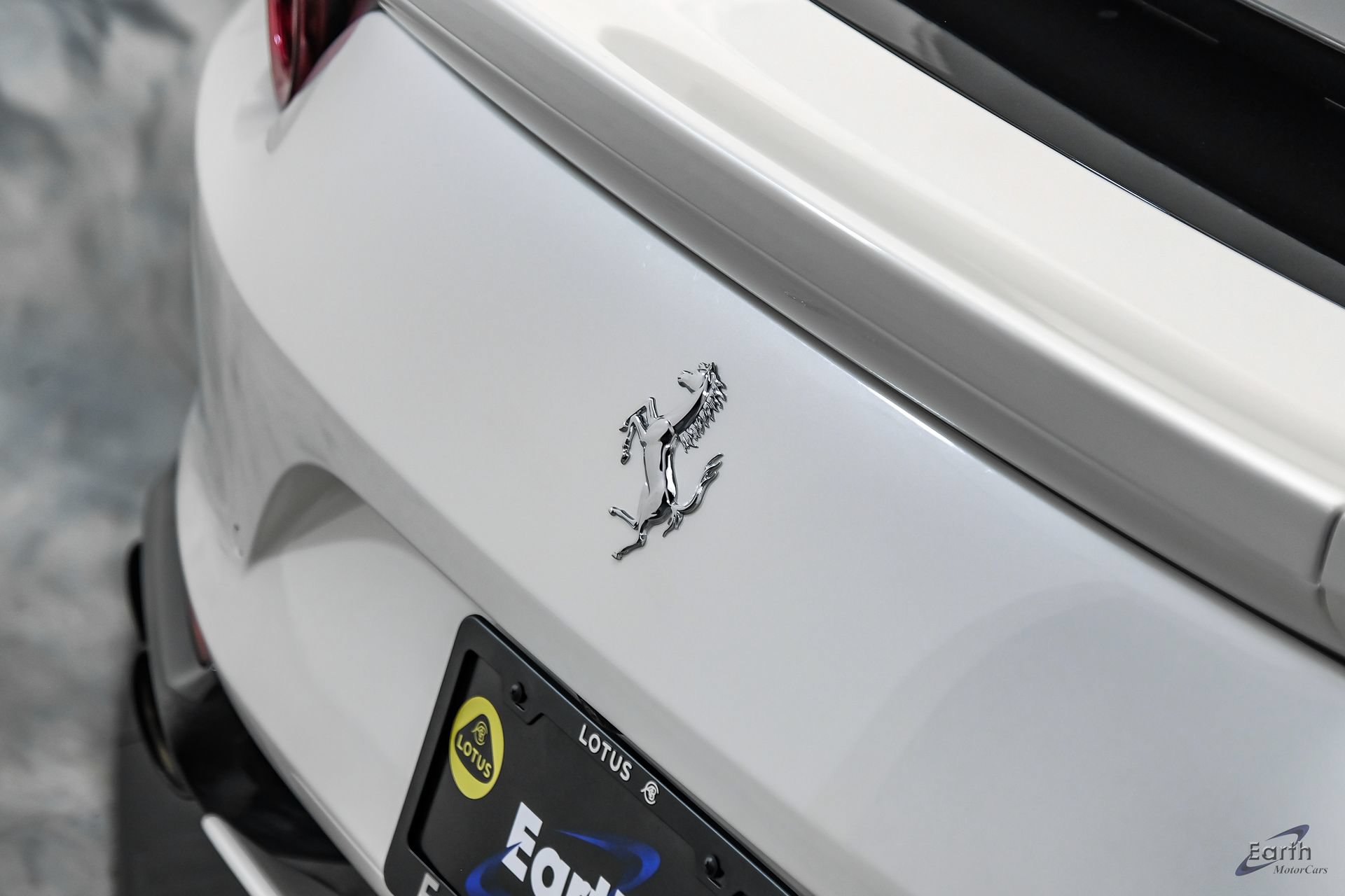 Used 2019 Ferrari 812 Superfast RWD image 18