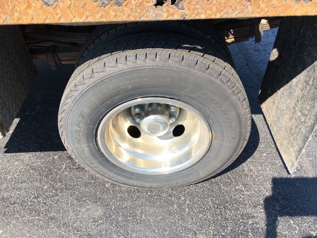 Used 2003 Chevrolet Silverado 3500 LS w/ Skid Plate Package AWD/4WD image 25