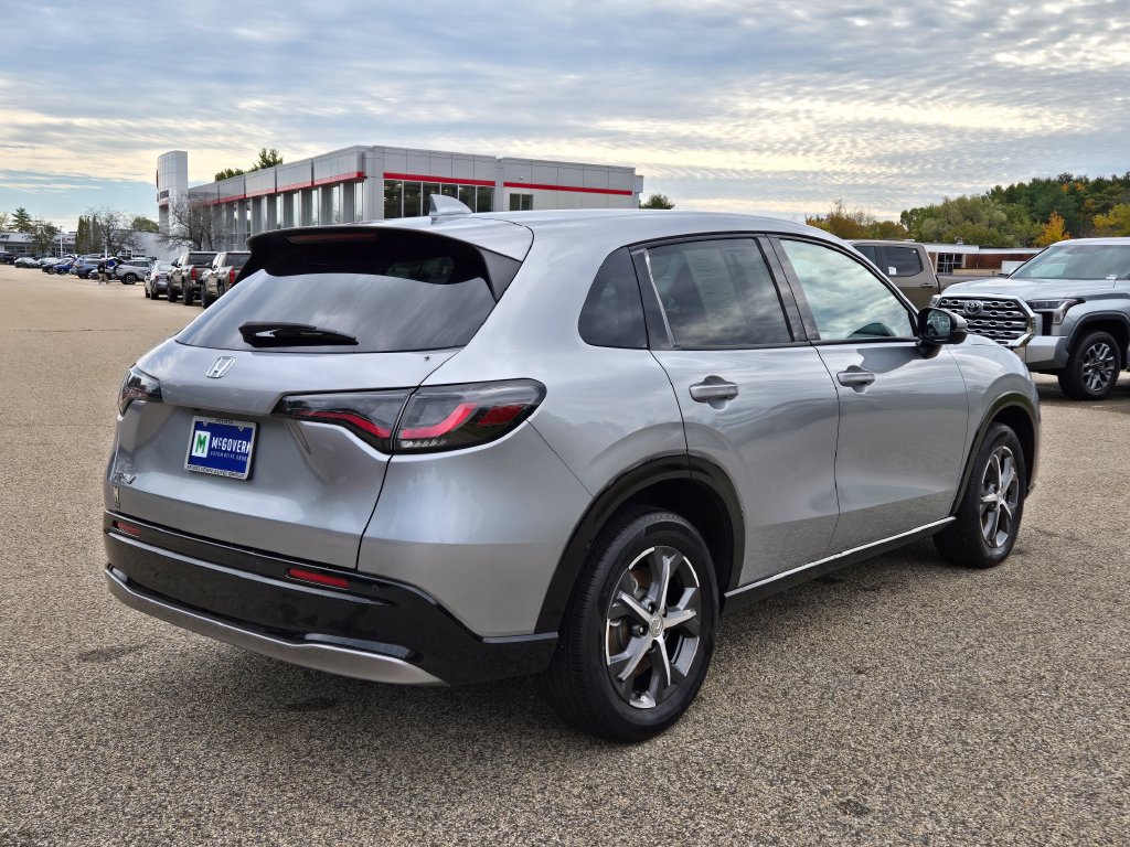 Used 2024 Honda HR-V EX-L image 6