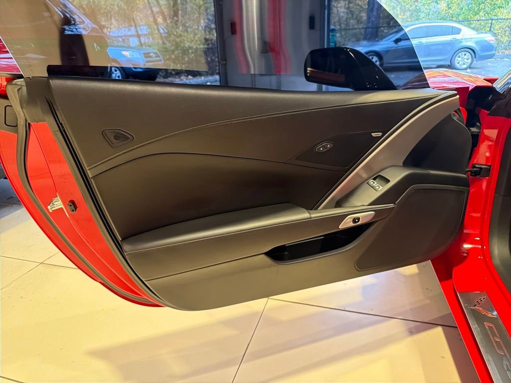 Used 2017 Chevrolet Corvette Stingray Coupe image 15